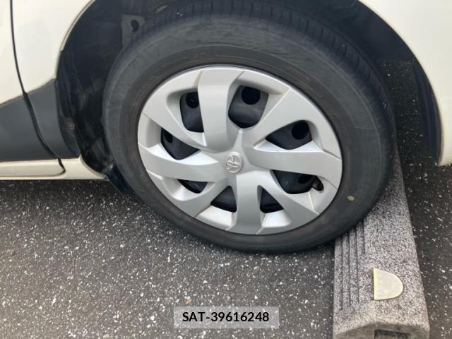 Toyota SIENTA 2016-12 8132369-5