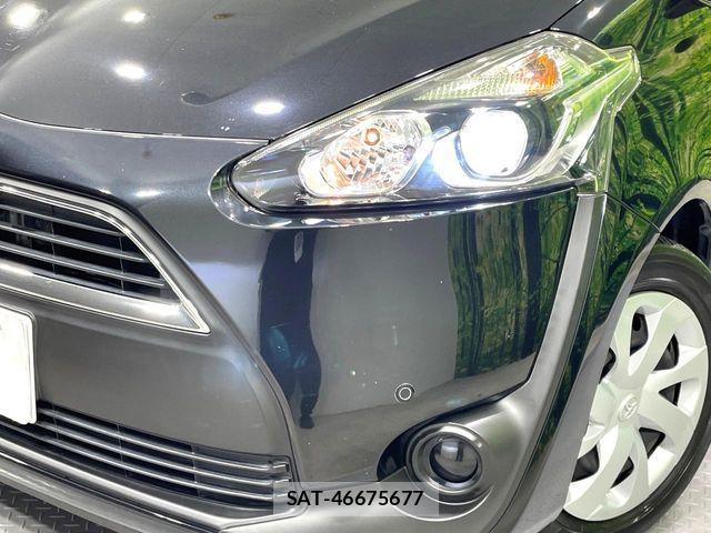 Toyota SIENTA 2016-03 8146681-13