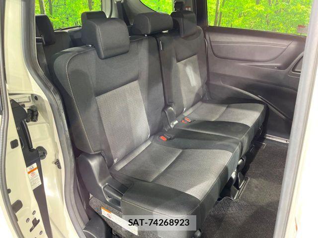 Toyota SIENTA 2022-04 8146680-8