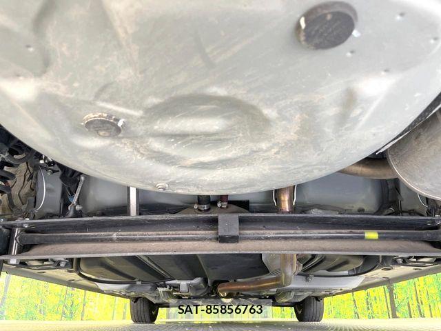Toyota SIENTA 2020-02 8146682-18