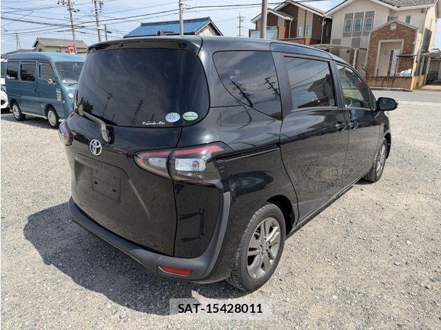 Toyota SIENTA 2015-11 8146683-1