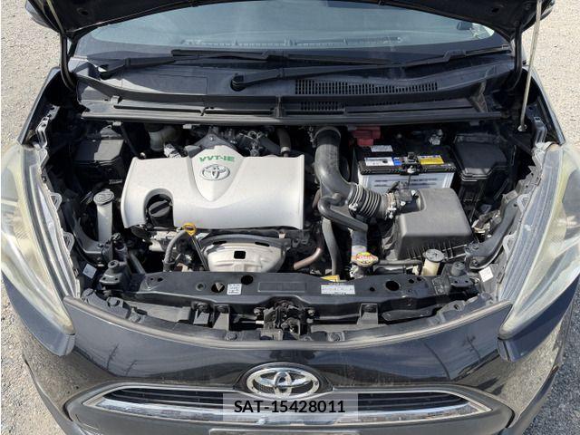 Toyota SIENTA 2015-11 8146683-3