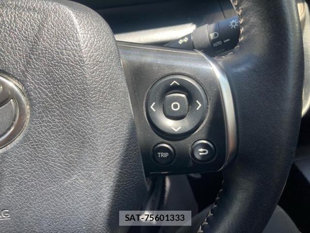 Toyota SIENTA 2021-08 8159207-15