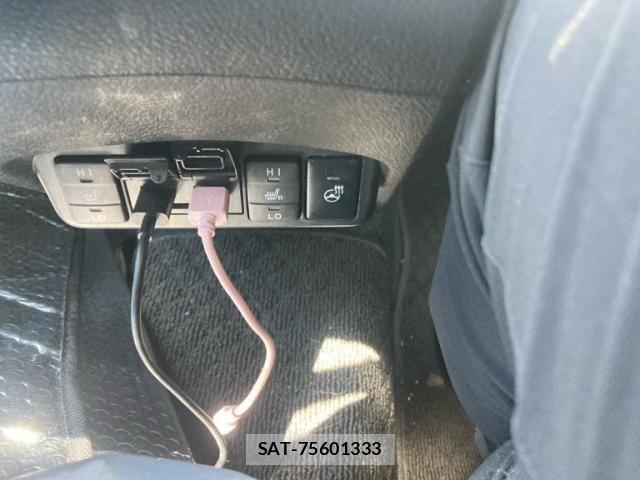 Toyota SIENTA 2021-08 8159207-23