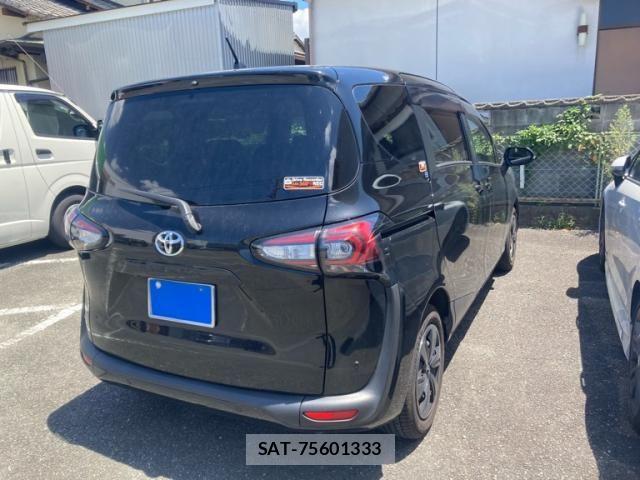 Toyota SIENTA 2021-08 8159207-2