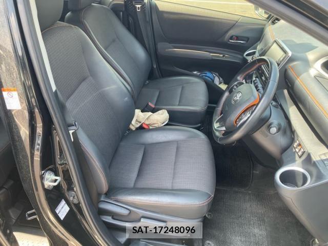 Toyota SIENTA 2018-07 8159220-8