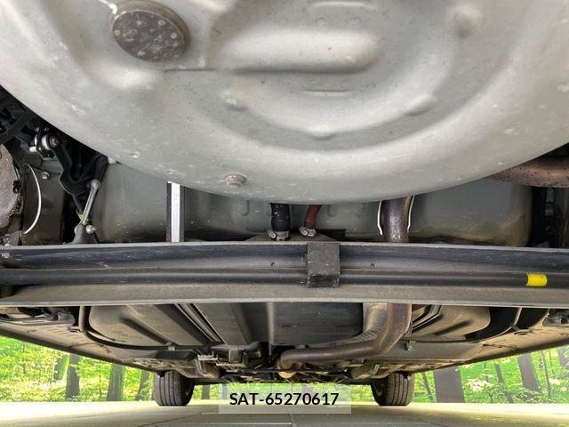 Toyota SIENTA 2016-09 8159213-18