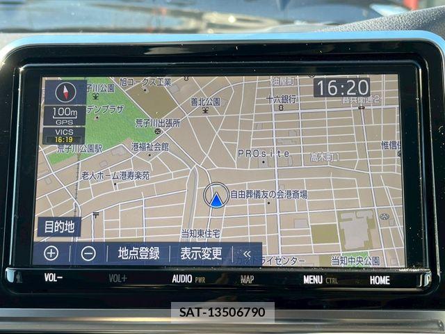Toyota SIENTA 2021-02 8159212-14