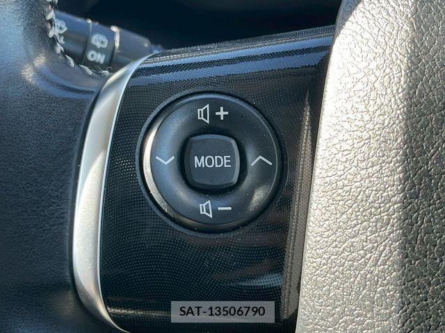 Toyota SIENTA 2021-02 8159212-21