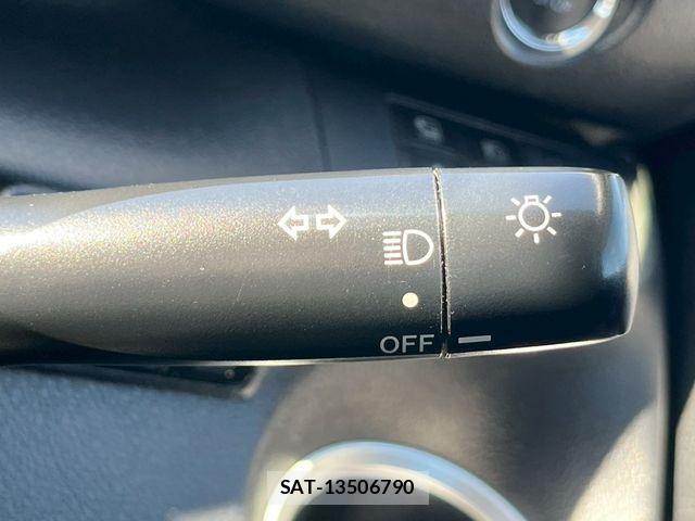 Toyota SIENTA 2021-02 8159212-24