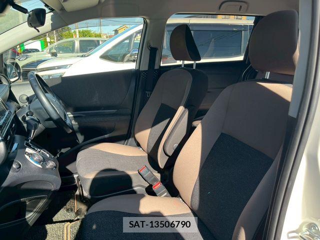 Toyota SIENTA 2021-02 8159212-6