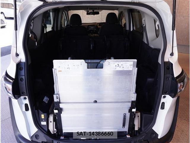 Toyota SIENTA 2019-03 8159206-9
