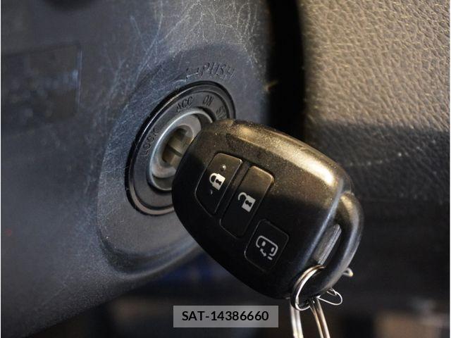 Toyota SIENTA 2019-03 8159206-24