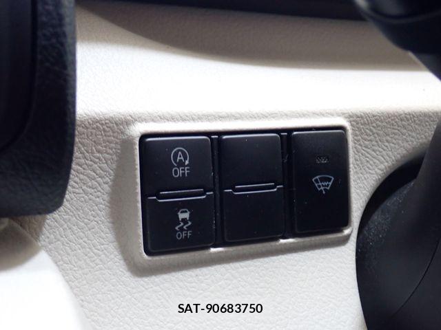 Toyota SIENTA 2016-01 8159203-22