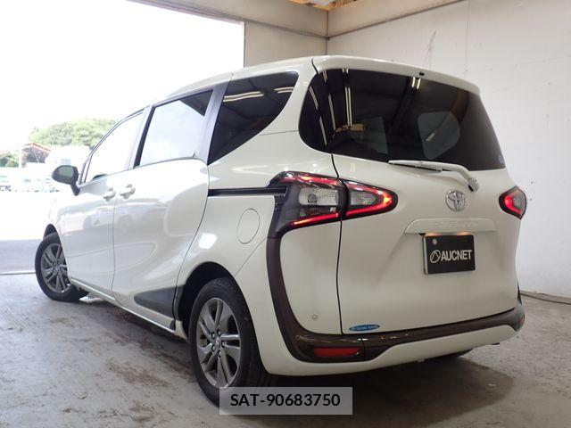 Toyota SIENTA 2016-01 8159203-2
