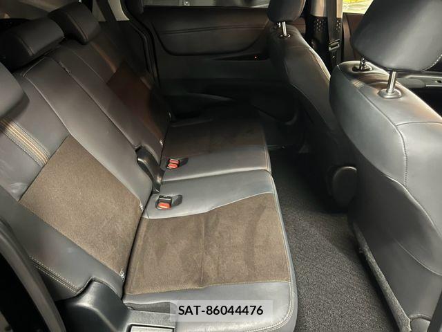 Toyota SIENTA 2021-07 8159205-9