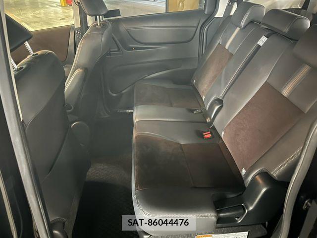 Toyota SIENTA 2021-07 8159205-11
