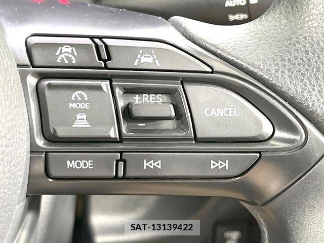Toyota SIENTA 2023-06 8159204-6