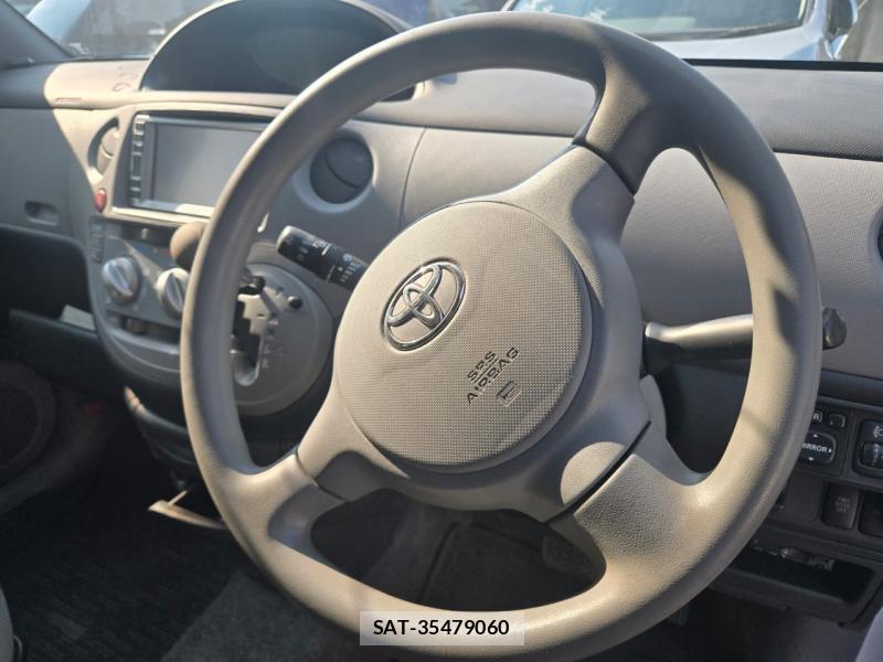 Toyota SIENTA 2005-03 5248449-10