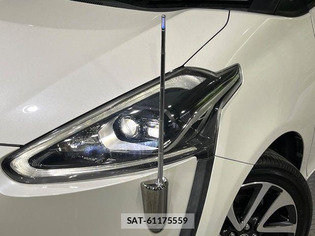 Toyota SIENTA 2017-11 8210163-12