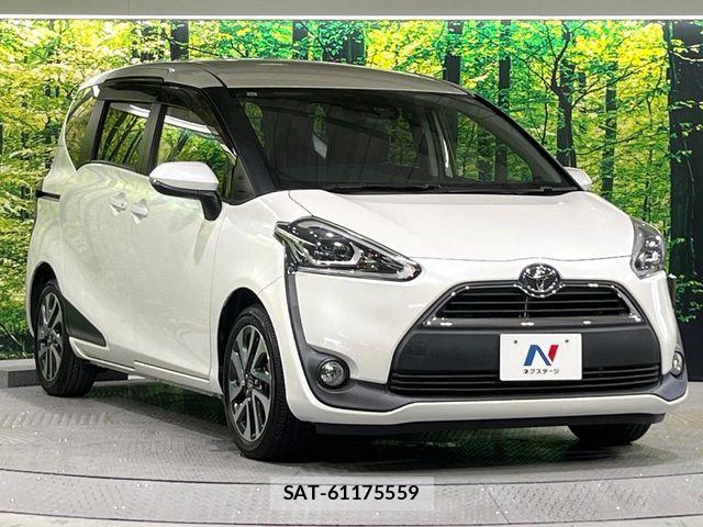 Toyota SIENTA 2017-11 8210163-16