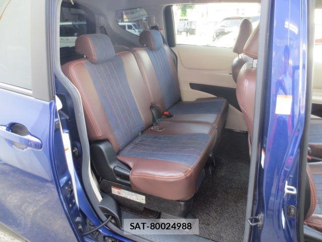 Toyota SIENTA 2020-12 8210167-4