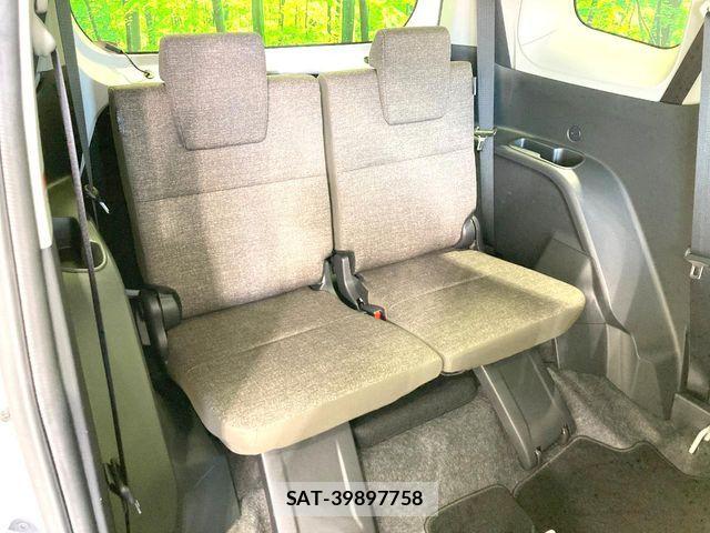 Toyota SIENTA 2024-07 8210156-9