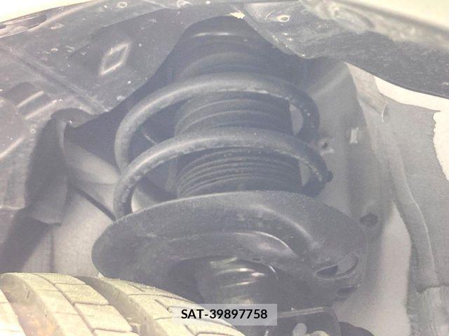 Toyota SIENTA 2024-07 8210156-19