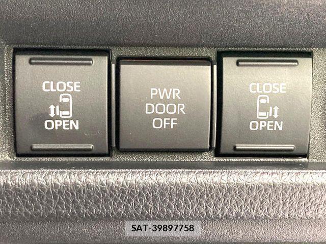 Toyota SIENTA 2024-07 8210156-4