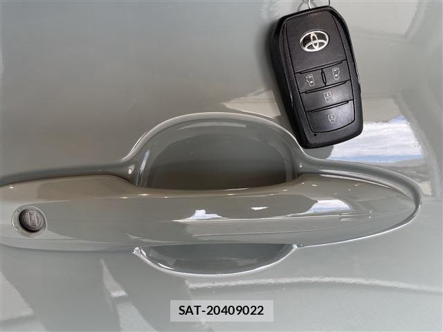Toyota SIENTA 2024-06 8210160-10