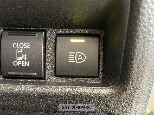 Toyota SIENTA 2024-06 8210160-15