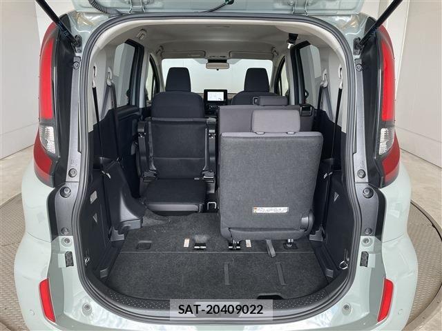 Toyota SIENTA 2024-06 8210160-28