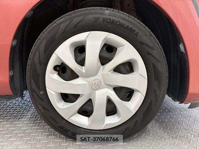 Toyota SIENTA 2016-03 8210175-14