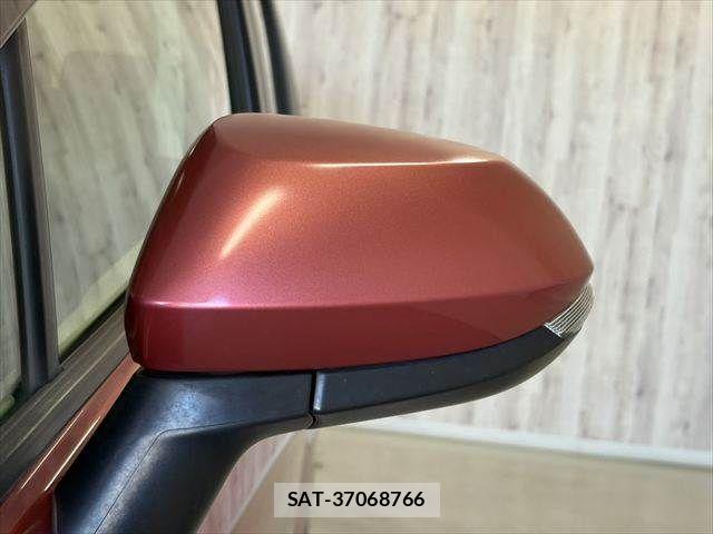 Toyota SIENTA 2016-03 8210175-24
