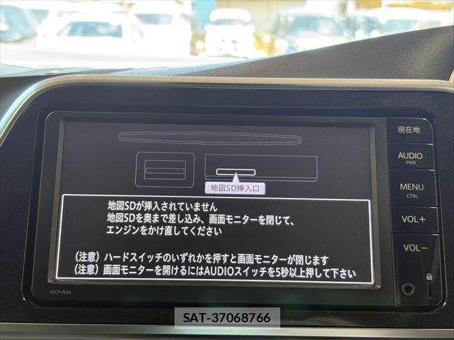 Toyota SIENTA 2016-03 8210175-3
