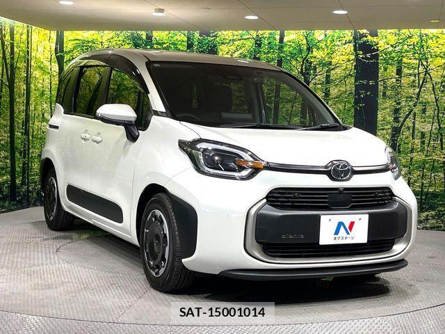 Toyota SIENTA 2023-10 8210155-16