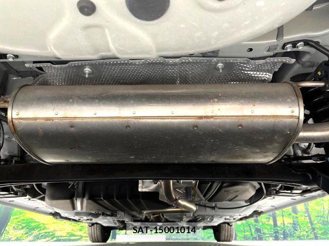Toyota SIENTA 2023-10 8210155-19