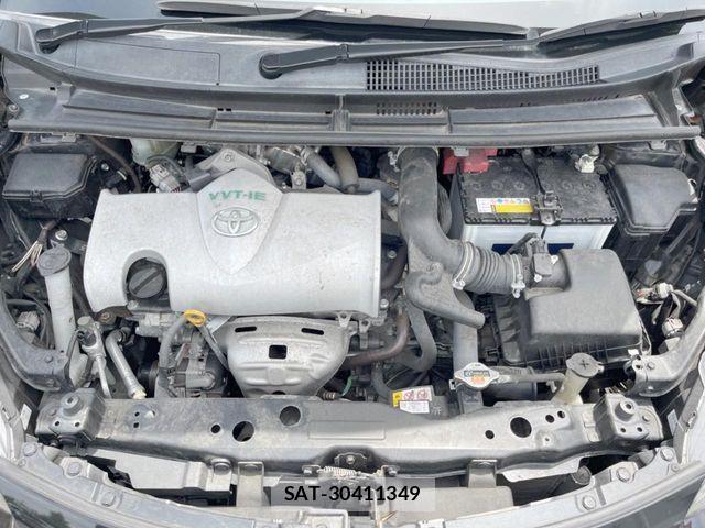 Toyota SIENTA 2019-12 8210165-17