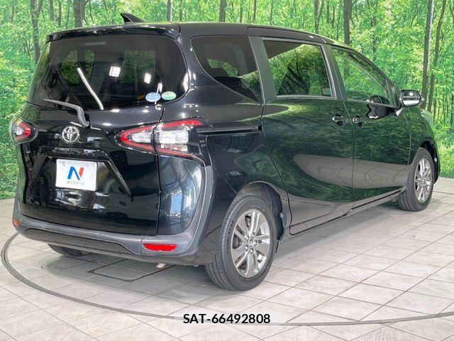 Toyota SIENTA 2016-12 8210169-17