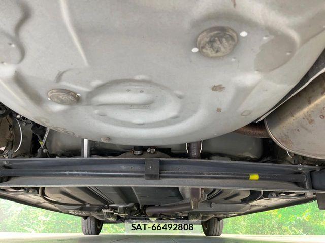 Toyota SIENTA 2016-12 8210169-19