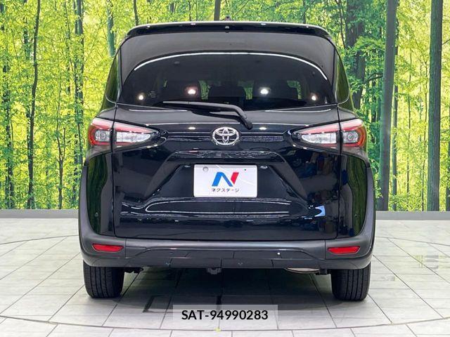 Toyota SIENTA 2021-11 8210159-15