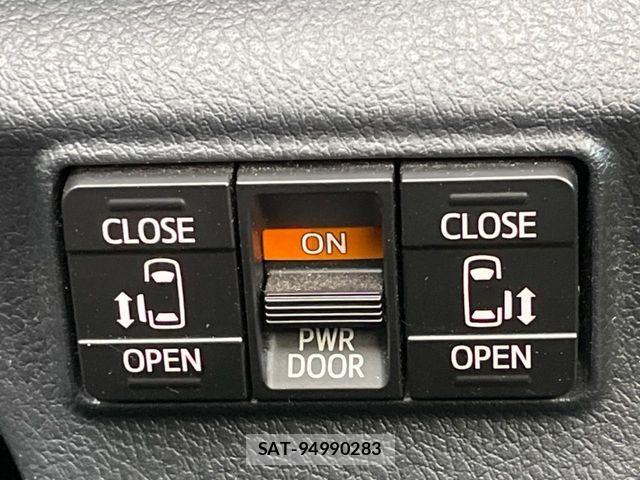 Toyota SIENTA 2021-11 8210159-2