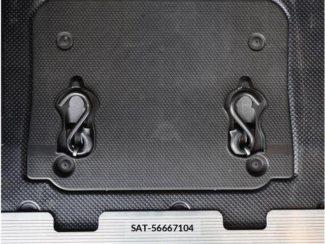 Toyota SIENTA 2021-03 8210161-13