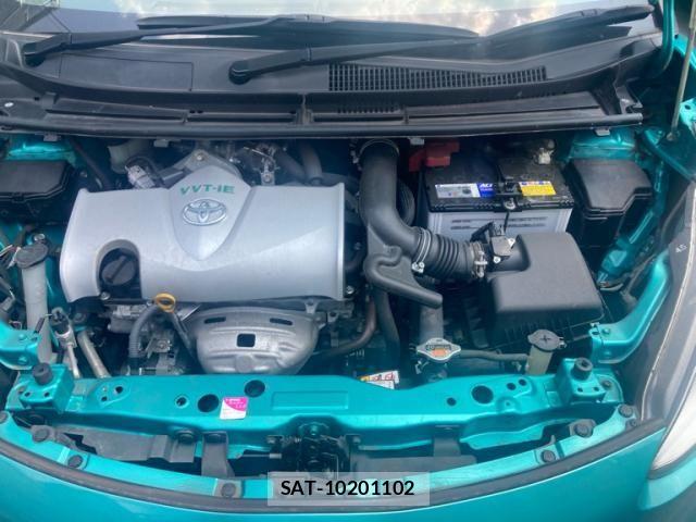 Toyota SIENTA 2018-09 8210173-11