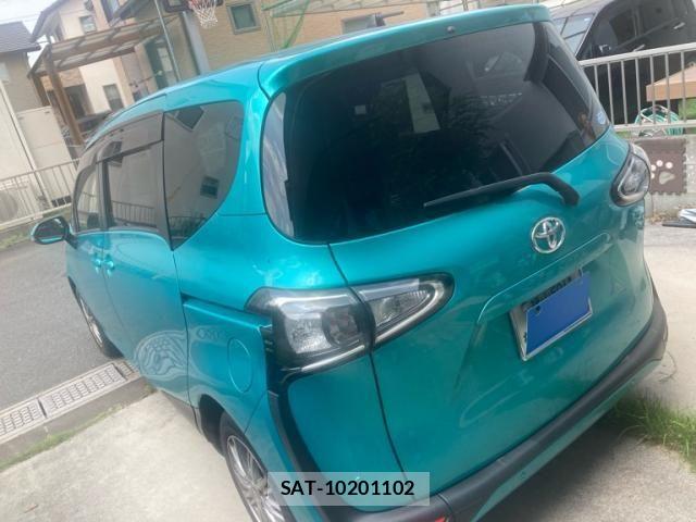 Toyota SIENTA 2018-09 8210173-7