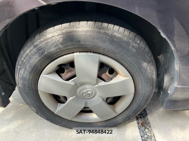 Toyota SIENTA 2013-04 8210176-5