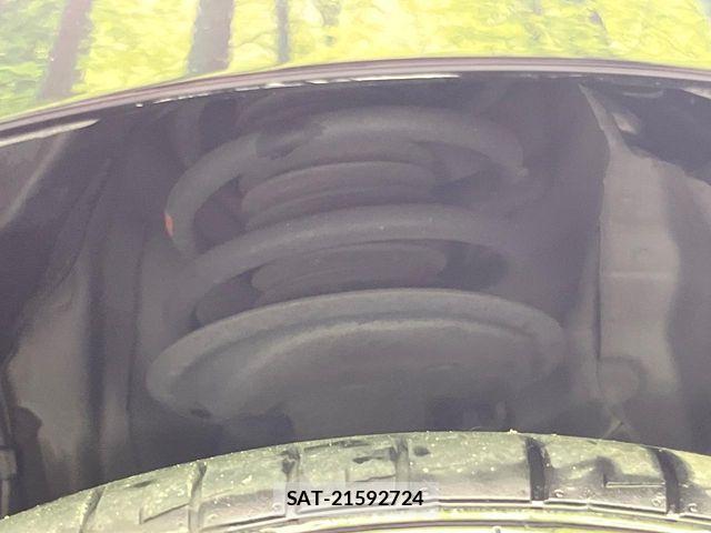 Toyota SIENTA 2017-11 8210170-17
