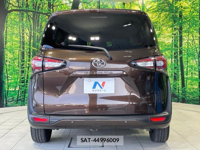 Toyota SIENTA 2018-10 8210166-14