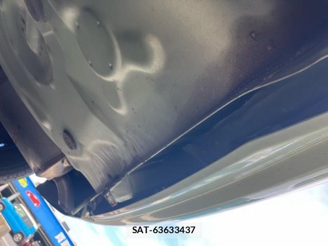Toyota SIENTA 2007-12 8231764-4