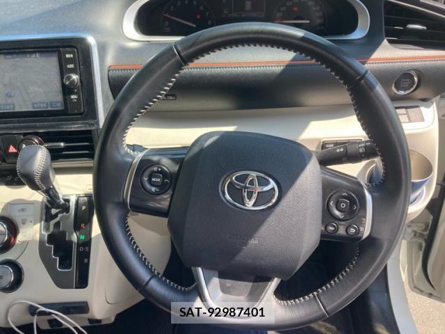 Toyota SIENTA 2017-10 8231758-17
